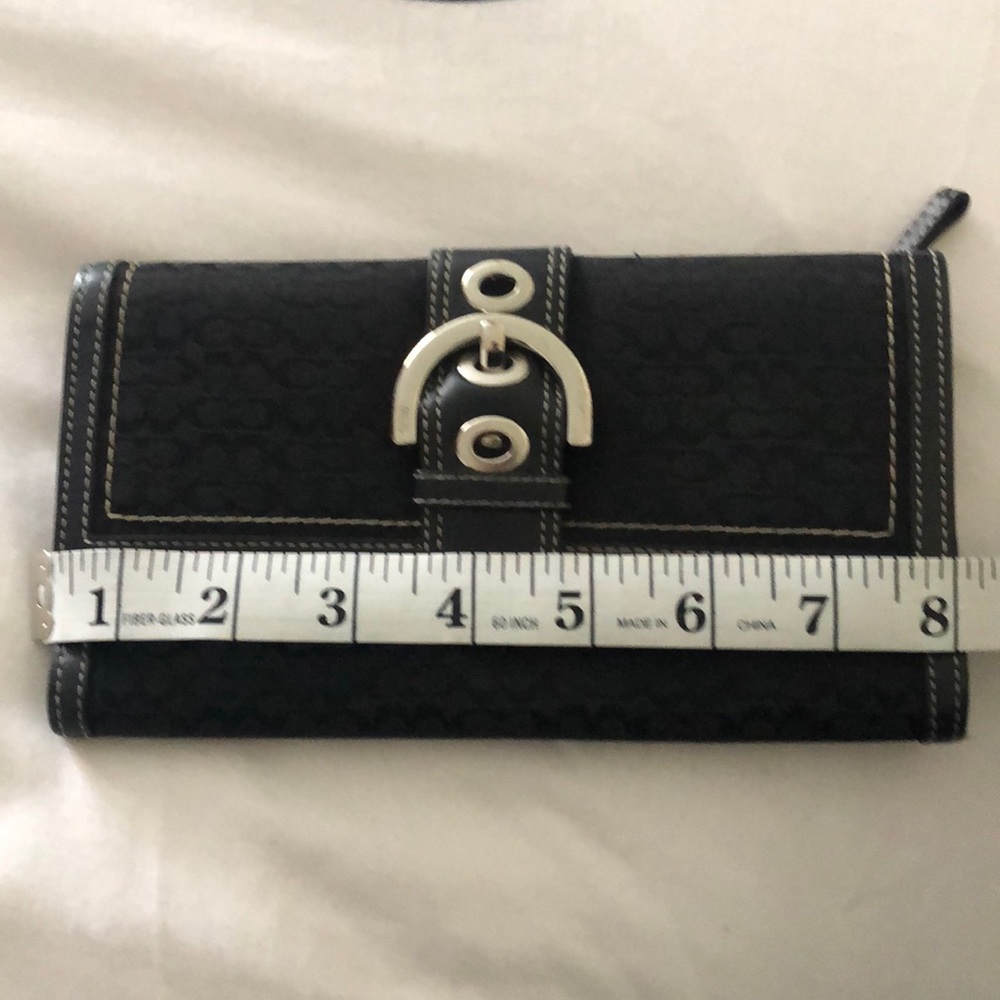 Authentic Coach  women’s wallet